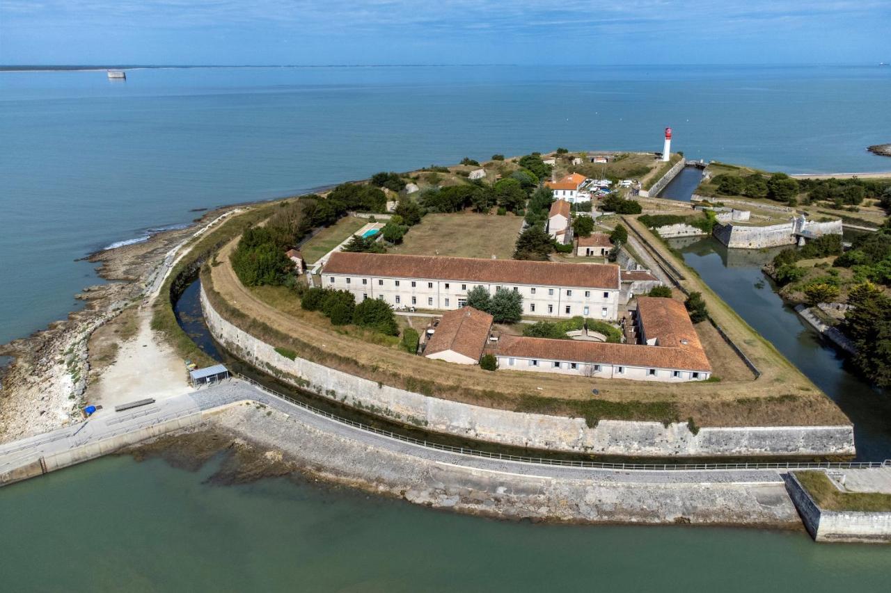 Résidence Pierre&Vacances Le Fort de la Rade Île dʼAix Exterior foto