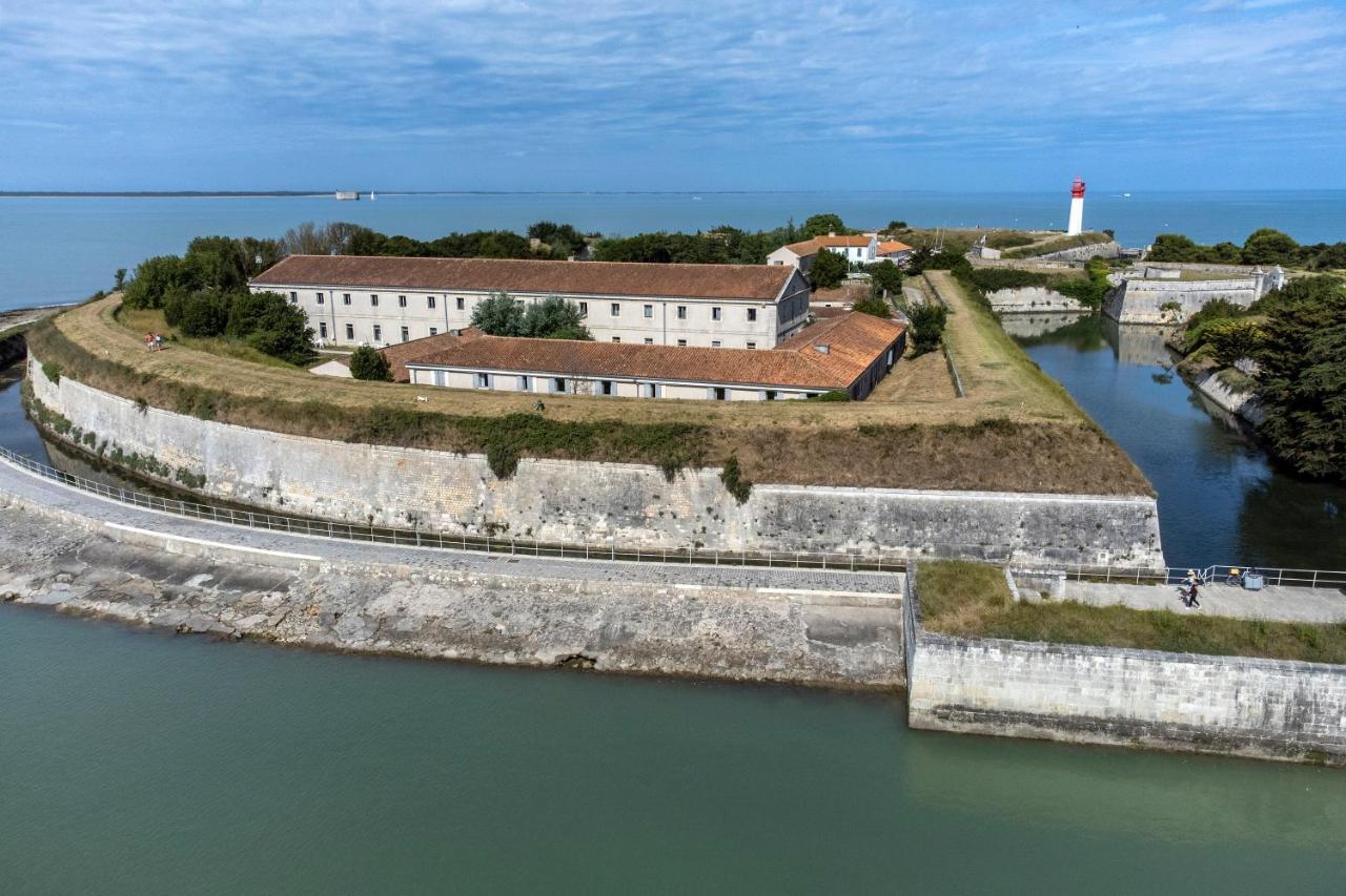 Résidence Pierre&Vacances Le Fort de la Rade Île dʼAix Exterior foto